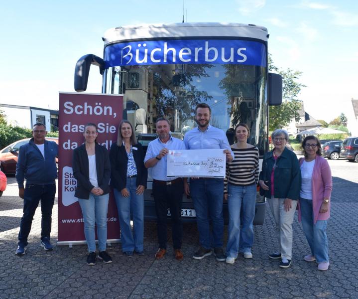 Koblenzer Bücherbus hält ab sofort auch in Brey
