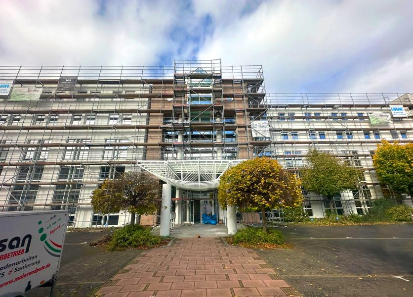 Wann zieht das Polizeipräsidium um? Philip Rünz erfragt Zeitplan